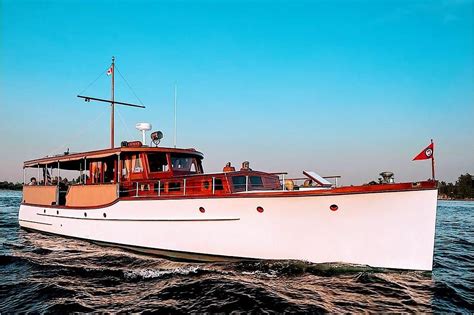 56ft Custom Classic Flat Top Motor Yacht “cygnus Ii” 279 000 Ladyben Classic Wooden Boats For