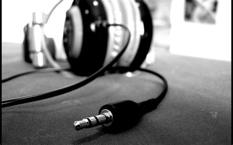 Earphones Wallpapers Wallpaper Cave