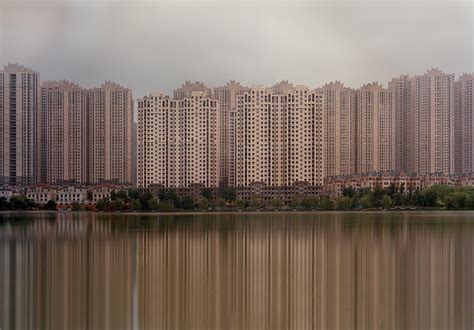 12 Eerie Photos Of Enormous Chinese Cities Completely Empty Of People