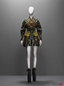 'Savage beauty', retrospectiva del diseñador Alexander McQueen ...