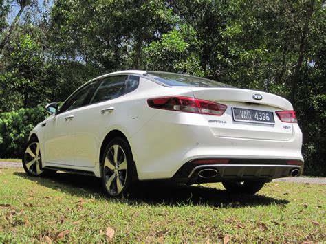 Reviewed Kia Optima Gt 20 T Gdi Video News And Reviews On