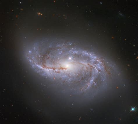 Galaxie Jumelle De La Voie Lactée à 93 Millions Dannées Lumière