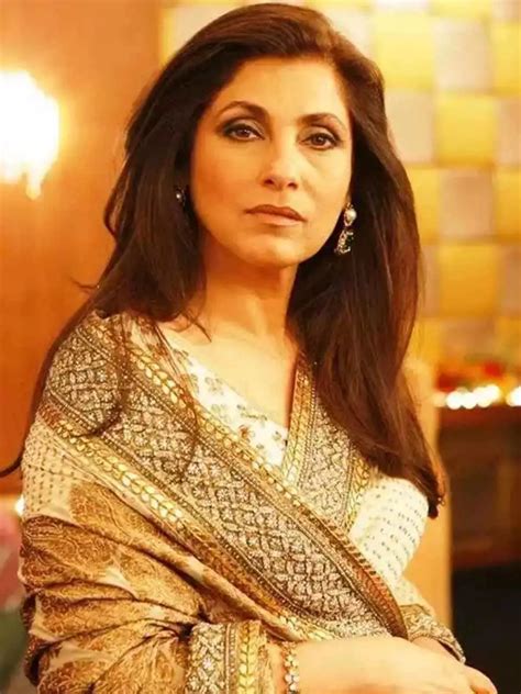 Dimple Kapadia To Star In Shah Rukh Khan Starrer Pathan Filmfare Com