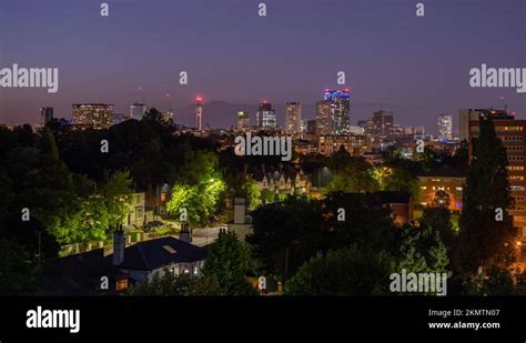 Birmingham Dusk Stock Videos And Footage Hd And 4k Video Clips Alamy