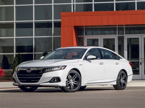 The turbocharged models come in lx, sport, sport special edition (new for. 2021 Honda Accord Review, Pricing, and Specs