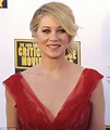 Christina Applegate Breast Cancer Diagnosis - Famous Person