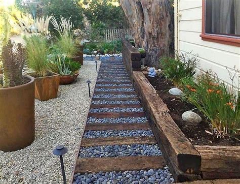 Most Amazing Side Yard Landscaping Ideas To Beautify Your Garden 34