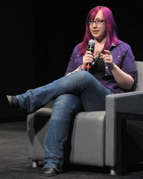 why would anyone want to have sex with zoe quinn she is a 3 10 at the most pics