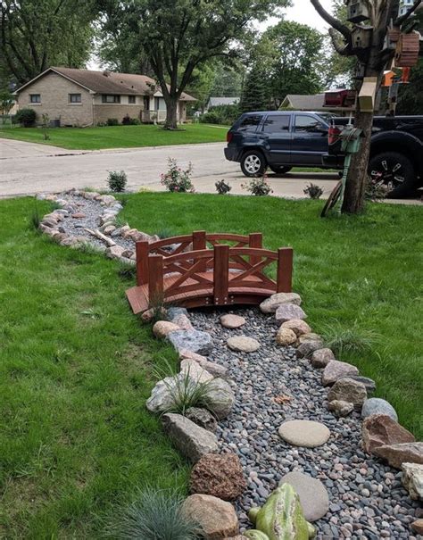 28 Best Dry River Bed Landscaping Ideas To Add More Visual Appeal To