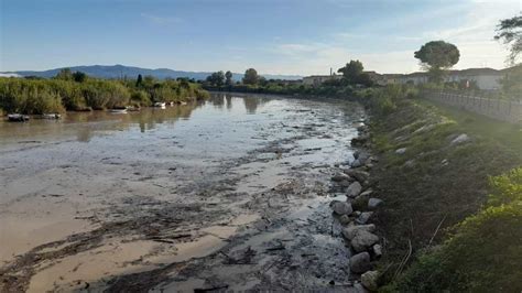 Chiuso Il Ponte Sul Fiume Cecina In Attesa Dell Ondata Di Piena