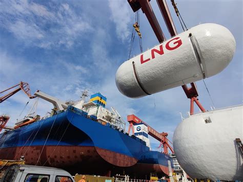 Sws Launches First Lng Powered Newcastlemax Bulker For Eps Lng Prime