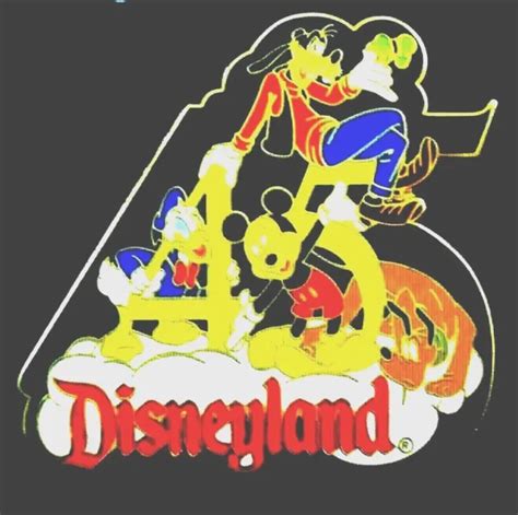 Disney Pin 2000 Pluto Goofy Mickey Donald Disneyland 45th Anniversary