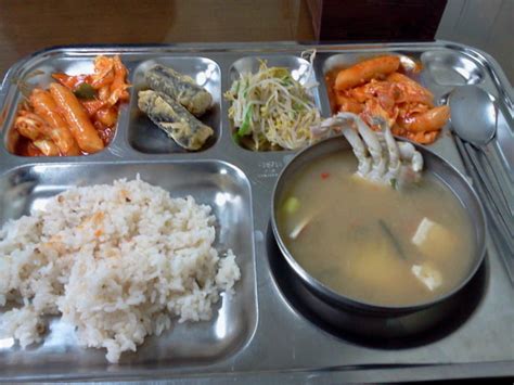School Lunch In South Korea 9gag