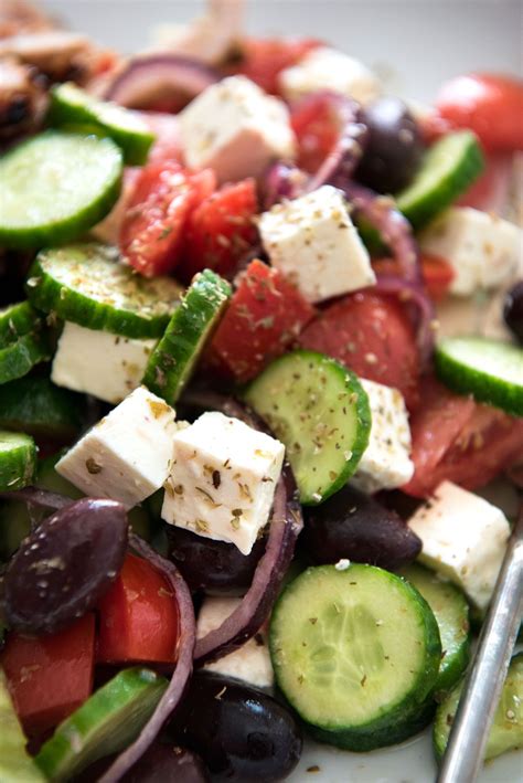 Classic Easy Greek Salad Easy Peasy Meals Recipe Easy Summer Meals Greek Salad
