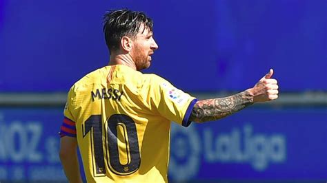 Everything and anything about lionel messi can be posted here. Lionel Messi Beat Xavi's Record to Make La Liga History | Heavy.com