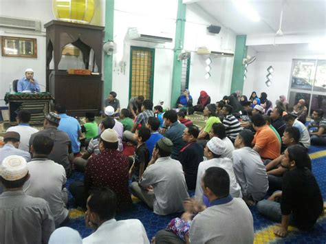 *dan pelbagai lagi kelebihan dan hikmah akan diperolehi dalam perjalanan anda mengamalkan nya.insyaallah.dapat dirasai keberadaan ilmu selepas anda mengamalkannya.bonus ilmu akan diberi mengikut minat. Kedai Emas Shah Alam Seksyen 7 - Soalan Mudah o