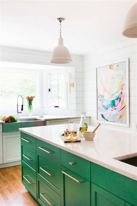 Green paint colors for kitchen walls can be tricky to choose from. 51 Green Kitchen Designs - Decoholic