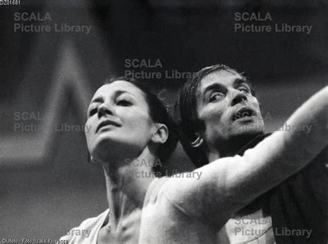 Carla Fracci E Rudolph Nureyev Provano Giselle Nureyev Ballet Giselle