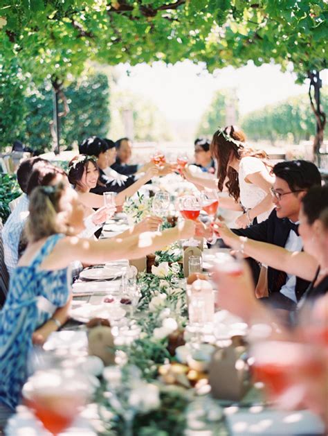 Stunning Outdoor New Zealand Wedding Real Weddings Oncewed Com Summer Wedding Outdoor