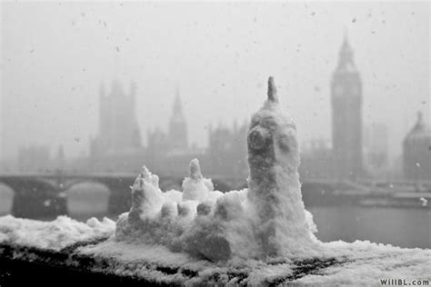 Top 10 Reasons Im Moving To London London Snow London Winter Snow