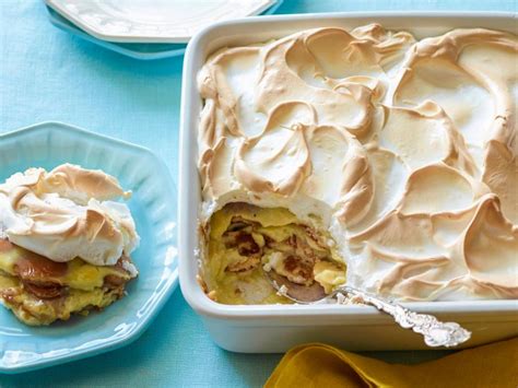 Food network is an american basic cable and satellite television channel that is owned by television food network, g.p., a joint venture and general partnership between discovery inc. Southern Banana Pudding Recipe | Food Network Kitchen ...