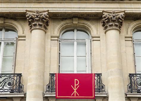 #friedhöfe sterben langsam, das klassische begräbnis ist nicht mehr immer gewollt. Fronleichnam-Fensterschmucktuch | Kirchenbedarf, Paramente ...