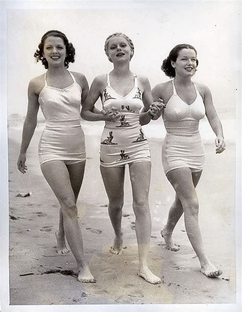 50 Vintage Photos Of Bathing Beauties From Between The Late 19th And