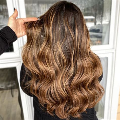Top Chocolate Hair Color With Caramel Highlights Polarrunningexpeditions