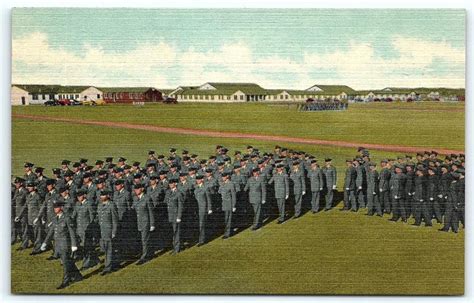 Postcard Tx San Antonio Lackland Air Force Base Basic Training Linen