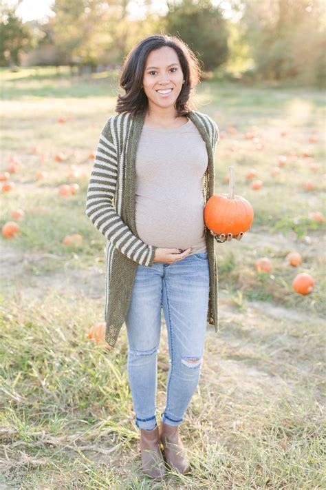 Pumpkin Patch Maternity Photography Angie Mcpherson Photography