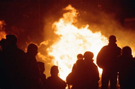7 Bonfire Safety Tips You Must Know The Dos And Donts Liverpool Echo