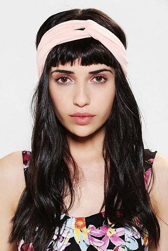 Gorgeous Hair On Urban Outfitter Model Summer Headwrap