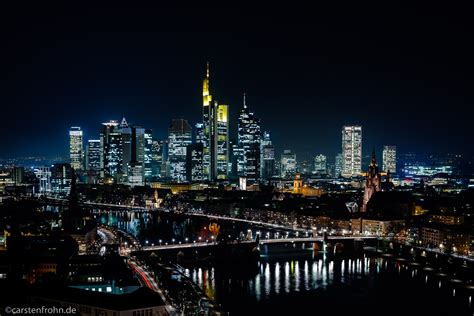Frankfurt Skyline Bei Nacht Foto And Bild Architektur Stadtlandschaft