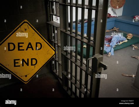 Usa. 28th Oct, 2015. 102815.This is the 'Operating Room' inside the old