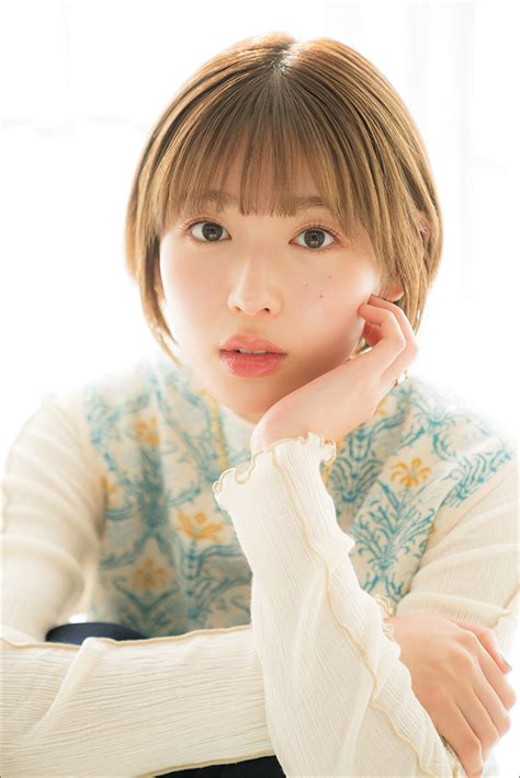 2月10日発売CMNOW vol 215圧倒的透明感の橋本環奈さん登場 CMNOW WEB