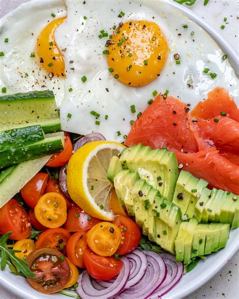 This smoked salmon sandwich is a stellar way to start your day. Smoked Salmon Breakfast Bowl - Smoked Salmon Breakfast ...