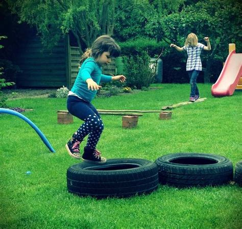 Es ist schon etwas besonderes sowohl für kinder, als auch für erwachsene, einen wunderschönen waldtag zu erleben. Kinderspiele im Garten - 9 tolle Ideen für die Sommerferien