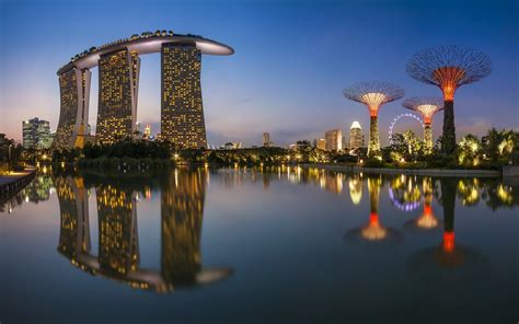 Marina Bay Sands Singapore Outstanding Luxury Hotel Luxury Traveler