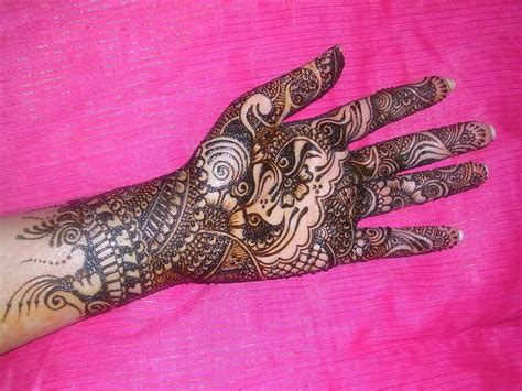 henna-mehndi-latest-design-latest-hd-wallpapers