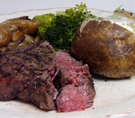 Thibeault's Table: Steak Dinner