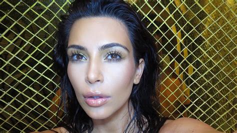 Kim Kardashian Posts A Nude Pregnant Selfie On Instagram 22512 Hot Sex Picture