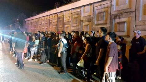 Mexico Finds Dehydrated Migrants In Us Bound Lorry Bbc News