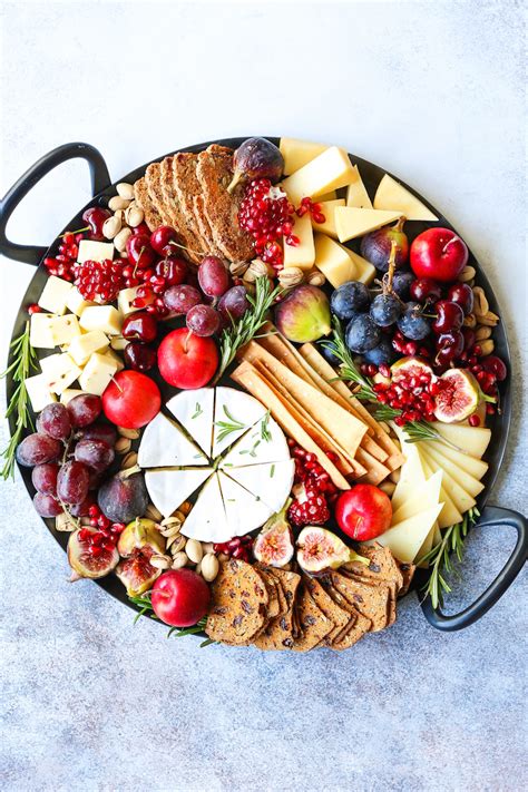 Easy appetizer appetizer winter christmas. Holiday Cheese Board - Damn Delicious