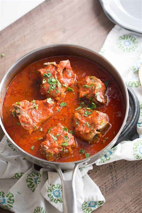 After cooking, reduce the cooking juices on the stovetop and serve the lamb chops with this tasty sauce. Lamb Chops Recipe-Greek Style