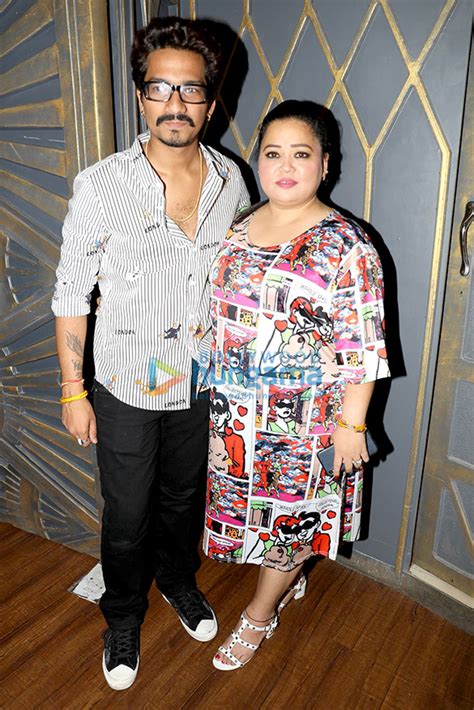 Comedy Queen Bharti Singh And Writer Haarsh Limbachiyaa Celebrated Three Years Of Marriage