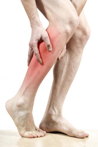 The achilles tendon is a tendon located in the back of one's leg. 9 Possible Causes of Right Leg Pain from Hip to Ankle | New Health Advisor