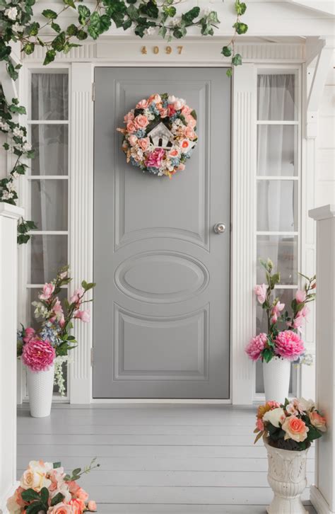 Decorate until you like to do. Simple And Sweet Spring Door Decorating Ideas
