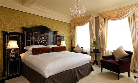 Earlier this year castle goring opened its doors for weddings. Goring Royal Suite - 3 Interiors
