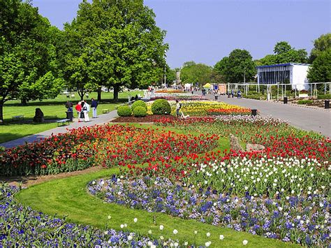 Erfurt has been holding horticultural exhibitions since 1865. BUGA-Führung egapark - BUGA 2021 - Erfurt Tourismus