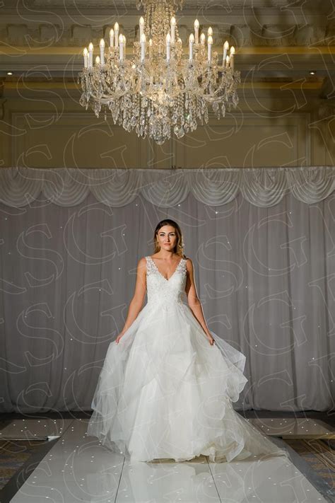 Dream Brides Bridal Shops In Irvine Wedding Suppliers